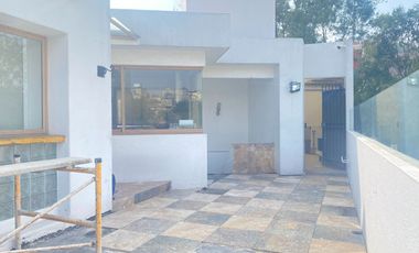 VENTA CASA CON SEGURIDAD BOSQUES DE LA HERRADURA