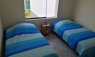 LINDA CASA EN CONDOMINIO MORAVIA 1 : 4  DORMIT, 4 BAÑOS, 2 ESTAC $ 179,000