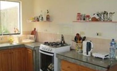 LINDA CASA EN CONDOMINIO MORAVIA 1 : 4  DORMIT, 4 BAÑOS, 2 ESTAC $ 179,000