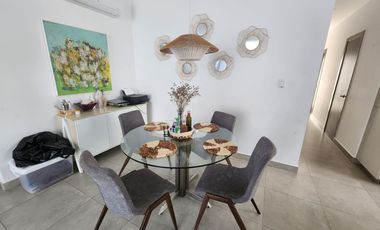 Samborondon, Se renta Excelente departamento 3 dormitorios amoblado con patio