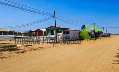 Venta de Sitio de 470 m2 con dos cabañas. Guanaqueros, Coquimbo. $50 millones