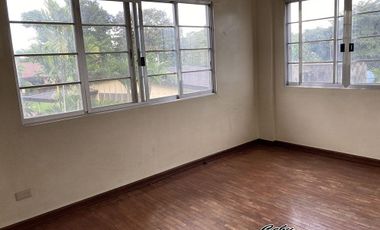 2 Bedroom Townhouse with parking Mabolo