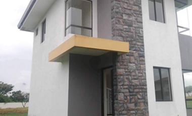 3BR House and Lot For Rent in Alviera Subdivision, Pampanga City