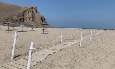 SE VENDE CASA DE PLAYA DE ESTRENO
