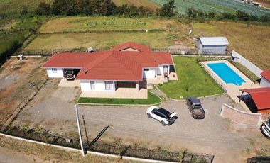 Hermosa casa en condominio sector Santa Rita Pelarco