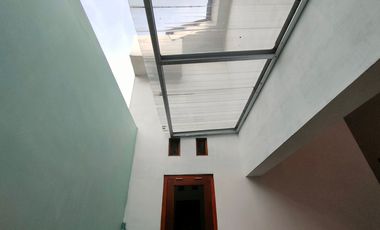 Rumah baru siap huni di selatan terminal giwangan dekat uad