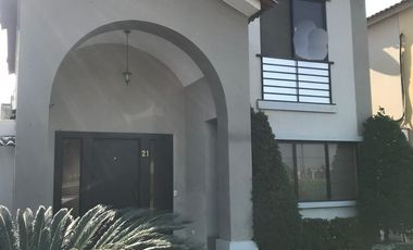 Hermosa casa en venta en Ciudad Celeste - cerca de comerciales, colegios, etc.