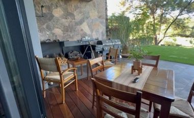 CASA EN VENTA CLUB DE GOLF ALTOZANO (FRENTE A FAIRWAY) $12,500,000