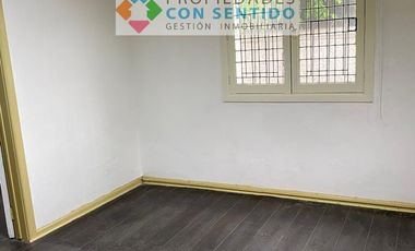 CASA COMERCIAL SE ARRIENDA