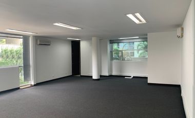 PR16126 Oficina en venta en el sector MIlla de Oro, Medellin