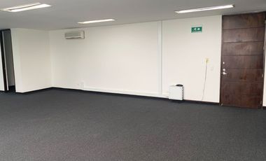 PR16126 Oficina en venta en el sector MIlla de Oro, Medellin