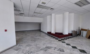 Local u Oficina corporativa dentro de Jardines en la Montaña