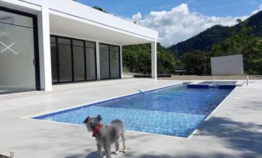VENDO HERMOSA CASA CAMPESTRE PARA ESTRENAR EN VILLETA CUNDINAMARCA