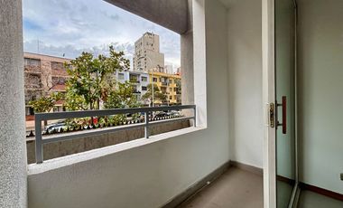 ¡OPORTUNIDAD! Se Vende Departamento Santiago Centro.
