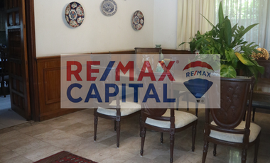 AM - FOR SALE: 6 Bedroom House in Dasmariñas Village, Makati