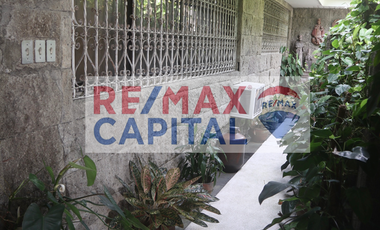 AM - FOR SALE: 6 Bedroom House in Dasmariñas Village, Makati