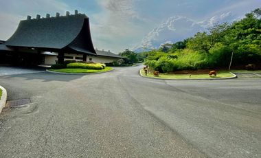 5 BEDROOMS FULLY FURNISHED HOUSE FOR RENT IN ANAVAYA COVE, BATAAN