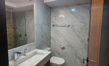 Hilton Colon Pent-house, Moderno Remodelado con Acabados de Lujo, Vendo