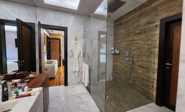Hilton Colon Pent-house, Moderno Remodelado con Acabados de Lujo, Vendo