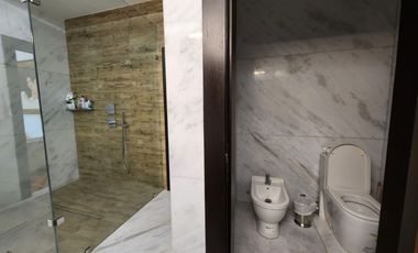 Hilton Colon Pent-house, Moderno Remodelado con Acabados de Lujo, Vendo
