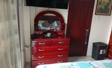 casa con locales de venta en manta zona centro
