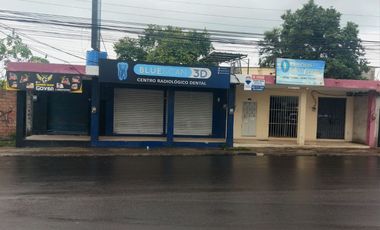 casa con locales de venta en manta zona centro