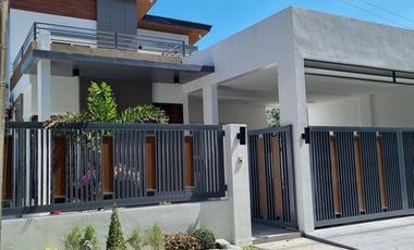 Brand New Stylish Modern Fully Furnished House and Lot for Sale !!