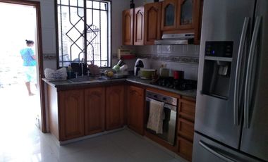 VENDO HERMOSA CASA CONJUNTO EN RIOMAR CON PARQUEADERO DOBLE