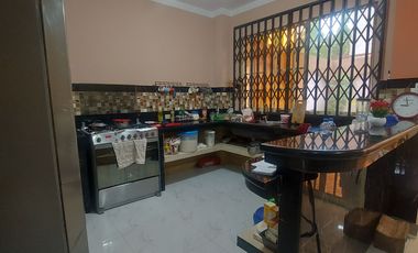 En La Parroquia El Cambio Se Vende Linda Casa Independiente Amplia de 3 Dormitorios