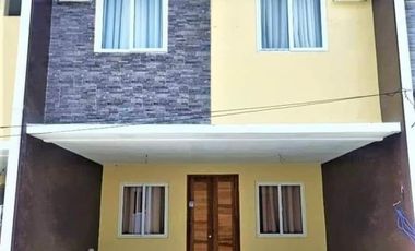 4Bedroom Affordable House and Lot for Sale 3storey Townhouse Fully Finished in Jubay Liloan City Cebu