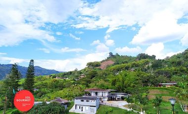 Hermosa casa campestre con alimentación, finca en arriendo gran alojamiento en Combia, Pereira, eje cafetero