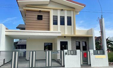GRAND PARKPLACE VILLAGE Imus Cavite Brand New FOUR-BEDROOM House Ready for Occupancy