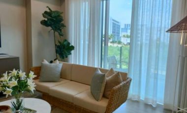 For Sale Luxury Beach Condo and Villas in Aruga Resort and Residences