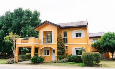 5 bedrooms House and Lot in Sto Tomas Batangas