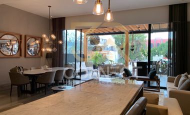 Departamento PH en Renta o Venta en Polanco 4R/3.5B/4E -Terraza- Amueblado-395m2