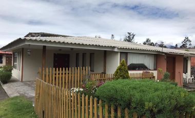 PROPIEDAD RENTERA EN MONTALVO