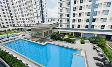 Brand New Semi furnished 1BR with balcony in Arca South Taguig