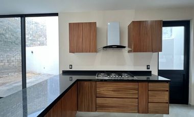 Casa nueva en venta en Capital Norte coto Sivec junto al nuevo proximo hospital Sta Ma Chapalita