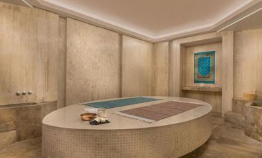 4BR Condominium for Sale in Discovery Primea, Makati City