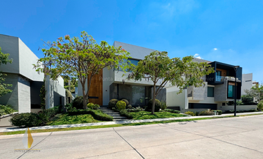 Casa De Lujo En Venta Puerta Aqua Zona Dorada Andares Puerta De Hierro Zapopan