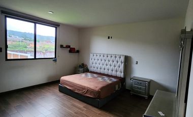 Venta de residencia en frac Residencial Bosques de la Presa fraccionamiento