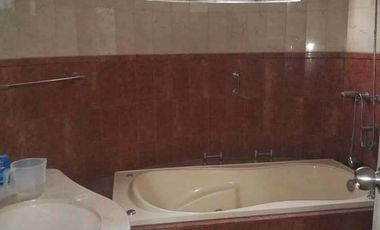 VENTA DE CASA CON DOS PISCINAS EN CHOSICA