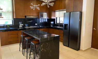 casa en venta en merida , zona exclusiva