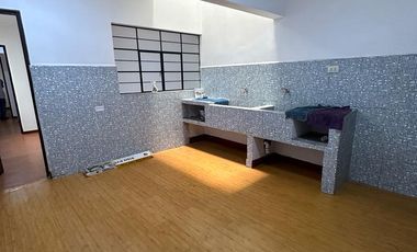 SE VENDE Casa Comercial Cerca A Morales Duarez Con Av. Universitaria