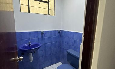 SE VENDE Casa Comercial Cerca A Morales Duarez Con Av. Universitaria