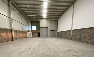 NAVE INDUSTRIAL DE 569.8M2 EN PARQUE INDUSTRIAL SANTA ROSA