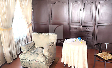 VENTA - AMPLIA CASA DE VENTA EN EL SECTOR  NORTE A 3 MINUTOS DEL CENTO DE LA CIUDAD  DE GUARANDA /23URB017