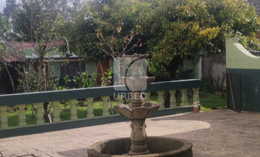 VENTA - AMPLIA CASA DE VENTA EN EL SECTOR  NORTE A 3 MINUTOS DEL CENTO DE LA CIUDAD  DE GUARANDA /23URB017