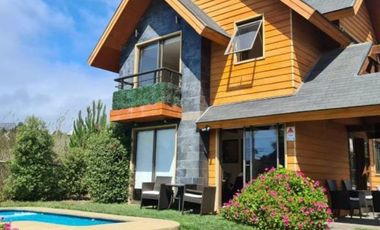 ESPECTACULAR CASA EN PLAZA DEL SOL, PINGUERAL