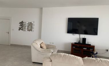 Isla Mocoli, Rento Linda Suite Amoblada con Piscina y Vista al Rio
